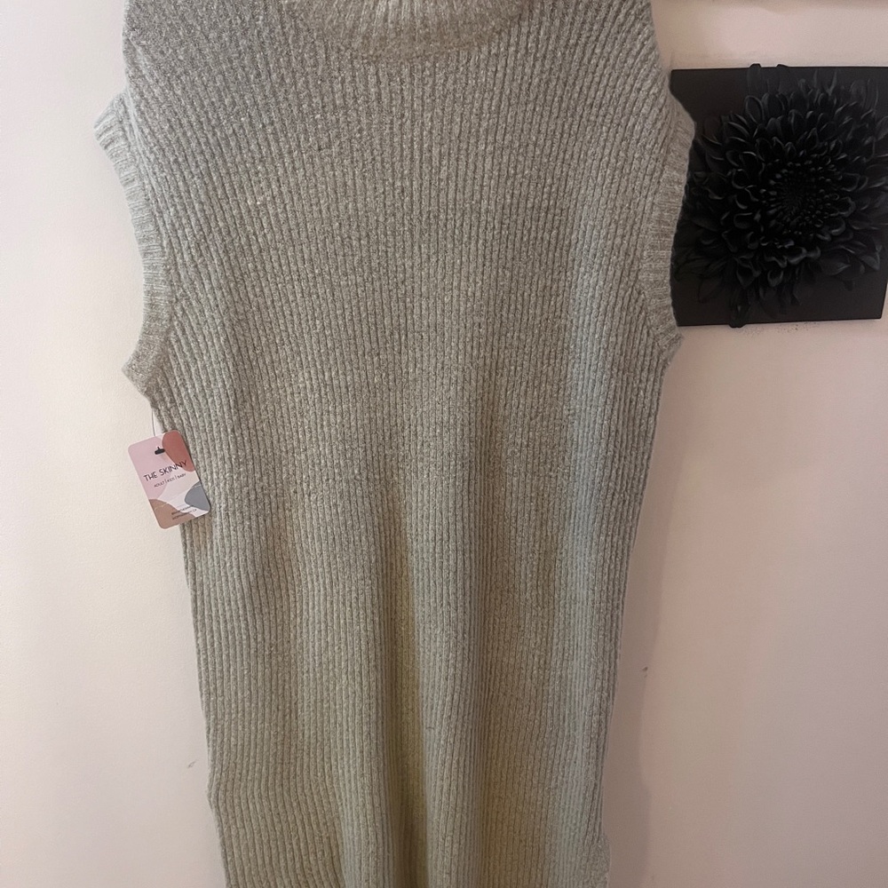 Sleeveless Knit Midi Dress in Light Cream